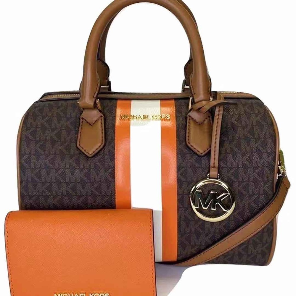 BUNDLE💞NWT Michael Kors Satchel & Wallet - Picture 1 of 14